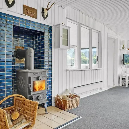 Stunning In With Kitchen Holiday home Orsted (Midtjylland)
