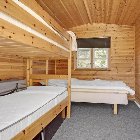 Hébergement de vacances Stunning In With Kitchen