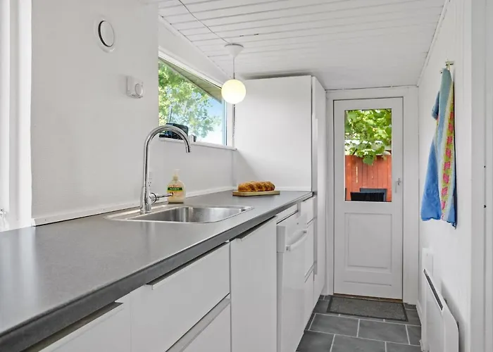 Stunning In With Kitchen * Orsted (Midtjylland)